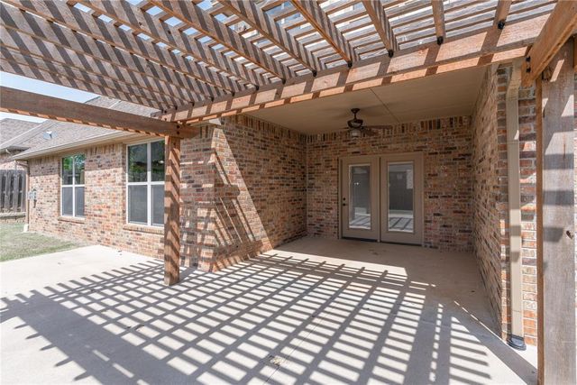 4617 Caveat Drive, Edmond, OK 73025