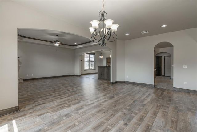 4617 Caveat Drive, Edmond, OK 73025