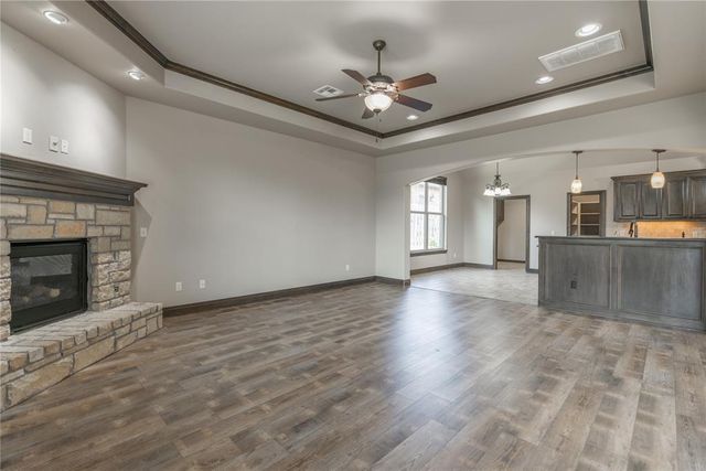 4617 Caveat Drive, Edmond, OK 73025