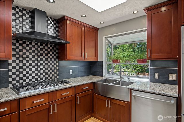 3710 S 268th, Kent, WA 98032