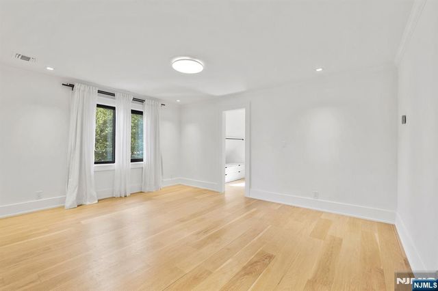 226 Haworth Avenue, Haworth, NJ 07641