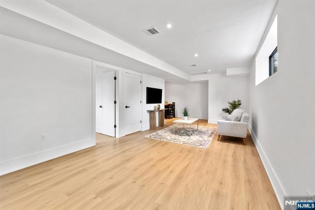 226 Haworth Avenue, Haworth, NJ 07641