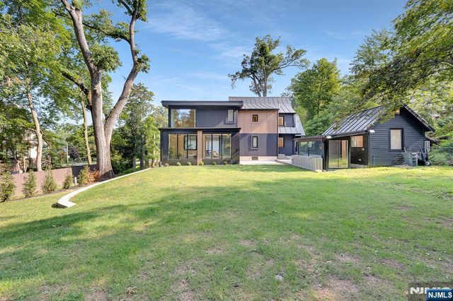 226 Haworth Avenue, Haworth, NJ 07641