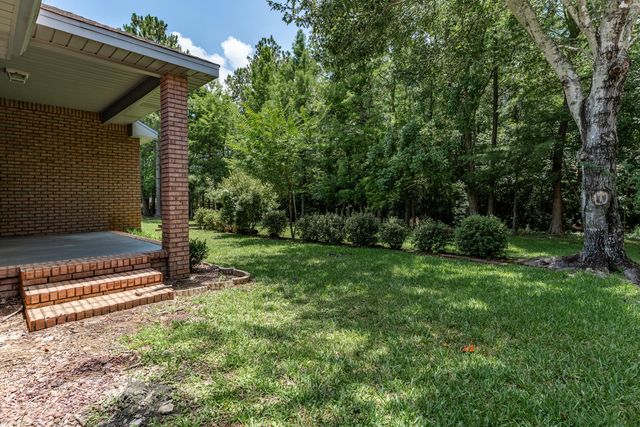 1180 Brookridge Trace, Fort Walton Beach, FL 32547