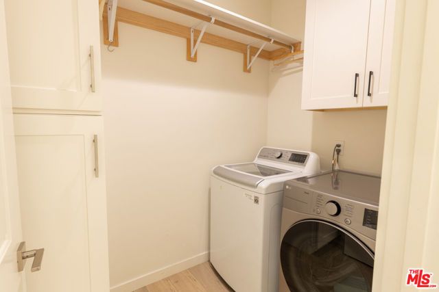 1026 Westchester Place, Los Angeles, CA 90019