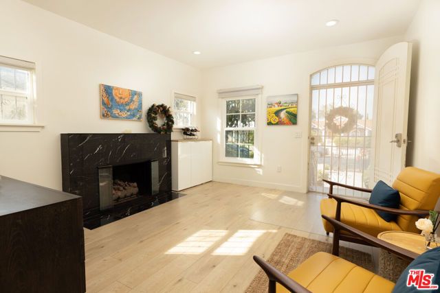 1026 Westchester Place, Los Angeles, CA 90019