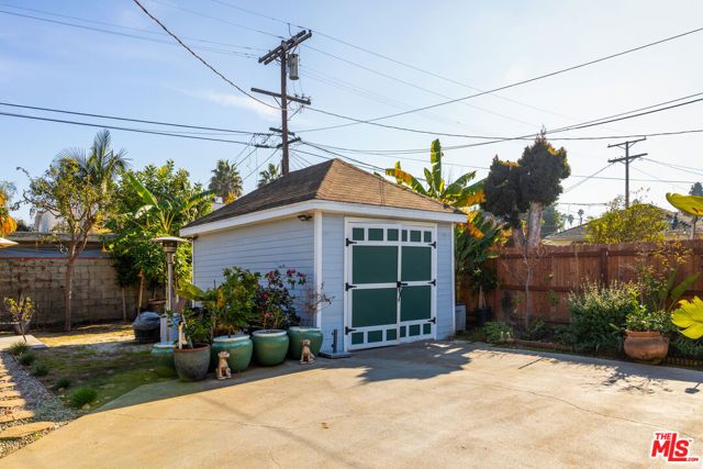 1026 Westchester Place, Los Angeles, CA 90019