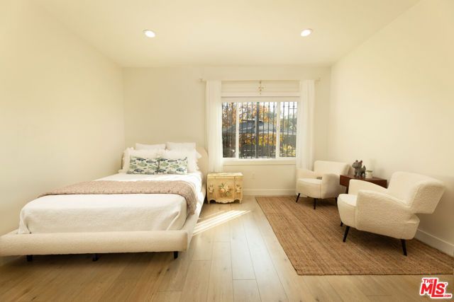 1026 Westchester Place, Los Angeles, CA 90019