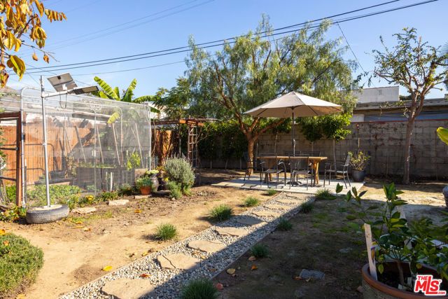 1026 Westchester Place, Los Angeles, CA 90019