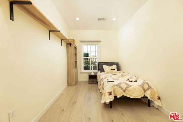 1026 Westchester Place, Los Angeles, CA 90019