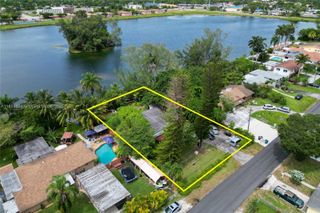 1915 NW 115th St, Miami, FL 33167