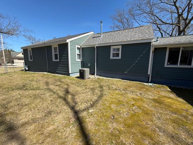 5772 Oak Street, Oscoda, MI 48750