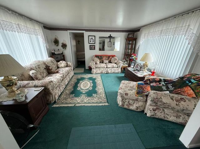 5772 Oak Street, Oscoda, MI 48750