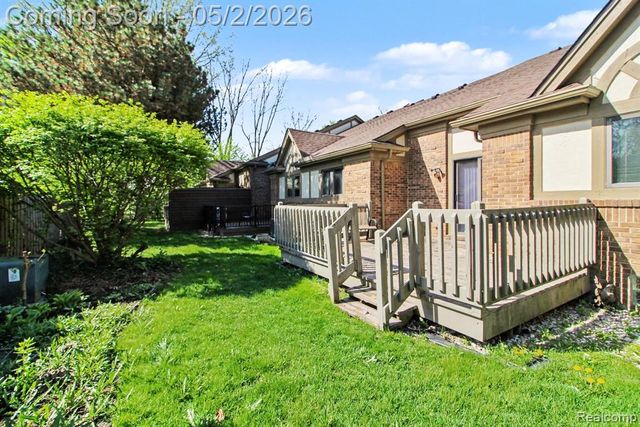 26917 Ann Arbor Trail, Dearborn Heights, MI 48127