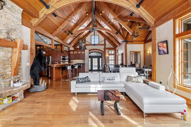 1677 Pork Street, Skaneateles, NY 13152