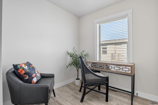 1717.101 E PHILADELPHIA, Rapid City, SD 57701