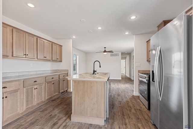 1717.101 E PHILADELPHIA, Rapid City, SD 57701