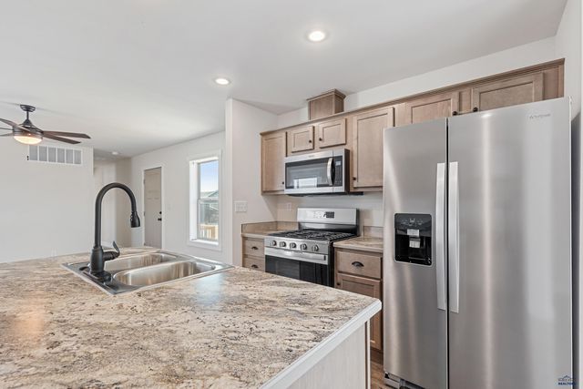 1717.101 E PHILADELPHIA, Rapid City, SD 57701