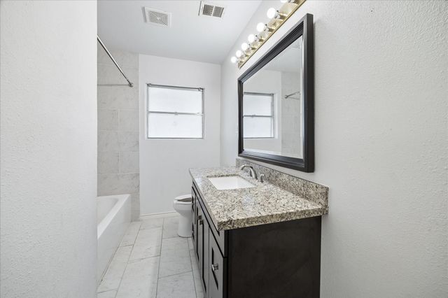 4901 Valerie Street, Bellaire, TX 77401