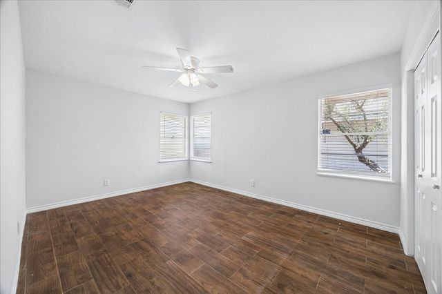 4901 Valerie Street, Bellaire, TX 77401