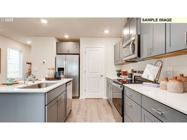 1044 Se 193RD Pl, Camas, WA 98607