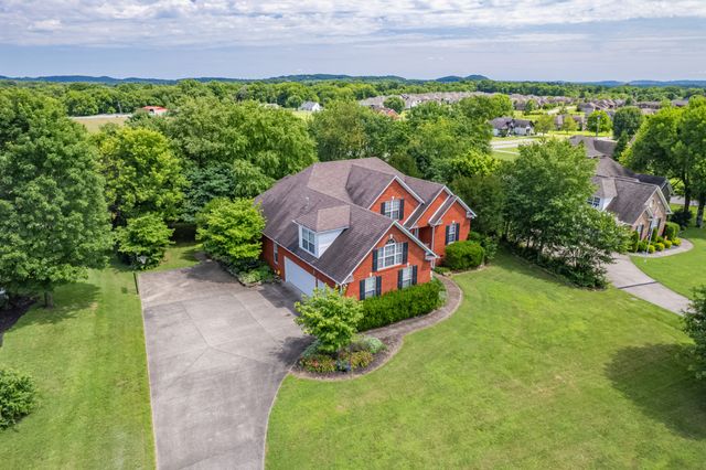 3004 Viewpointe Way, Columbia, TN 38401
