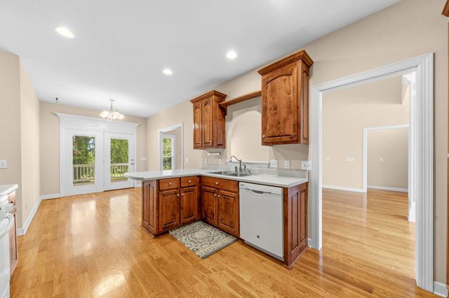 3004 Viewpointe Way, Columbia, TN 38401