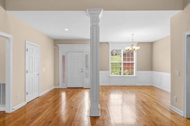 3004 Viewpointe Way, Columbia, TN 38401