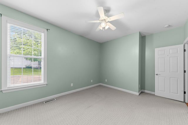 3004 Viewpointe Way, Columbia, TN 38401