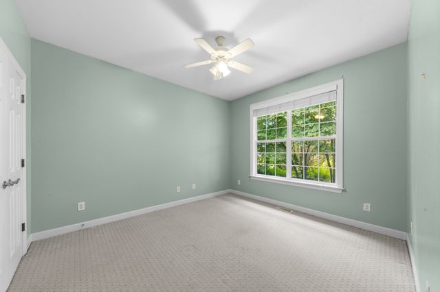 3004 Viewpointe Way, Columbia, TN 38401