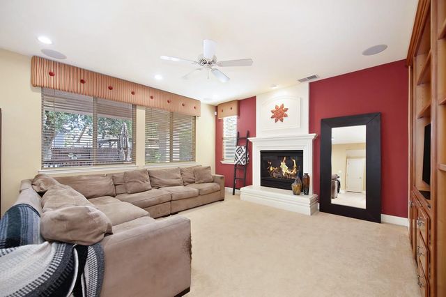 2140 Donovan Dr, Lincoln, CA 95648