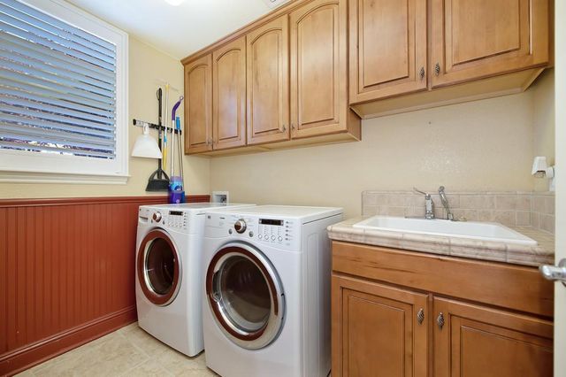 2140 Donovan Dr, Lincoln, CA 95648