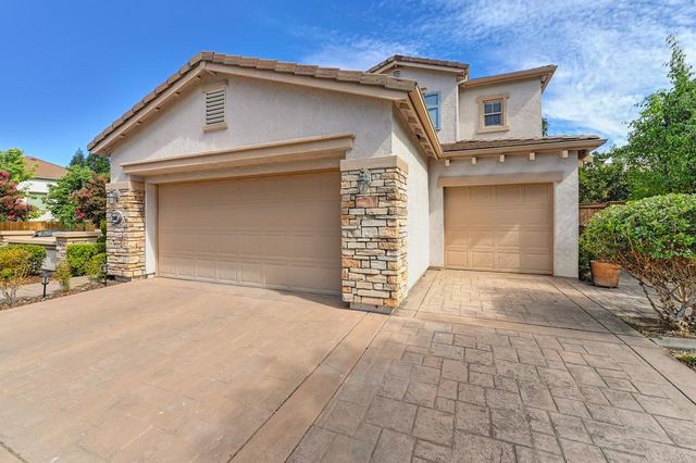 2140 Donovan Dr, Lincoln, CA 95648