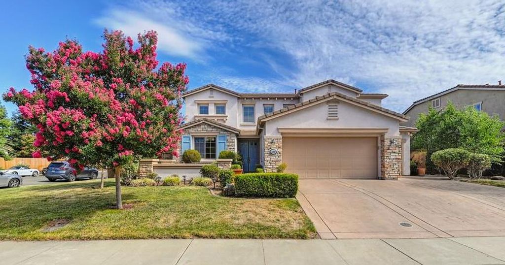 2140 Donovan Dr, Lincoln, CA 95648