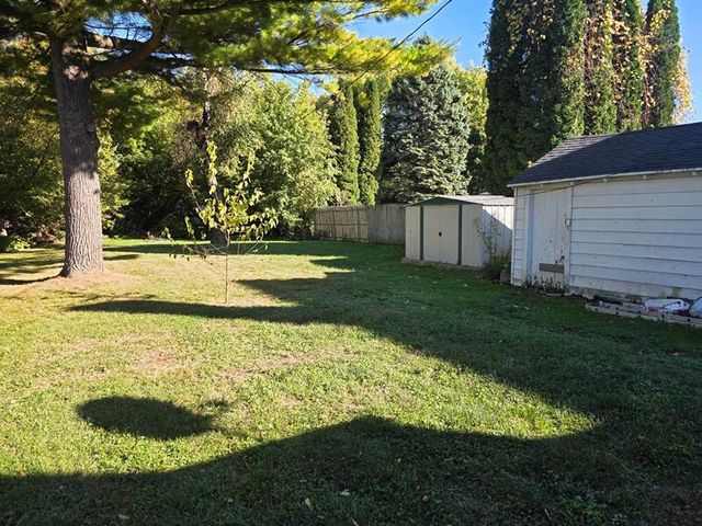 1925 N 10th STREET, Sheboygan, WI 53081