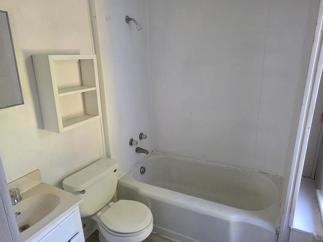 1925 N 10th STREET, Sheboygan, WI 53081