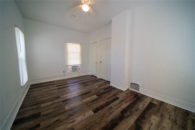 2112 Washington Avenue, Des Moines, IA 50310