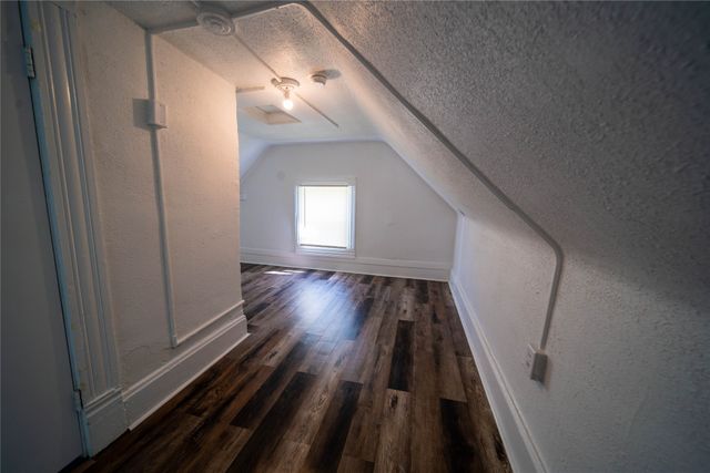 2112 Washington Avenue, Des Moines, IA 50310