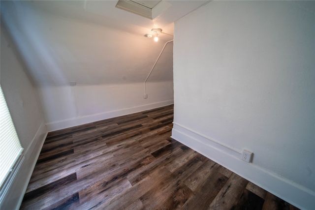 2112 Washington Avenue, Des Moines, IA 50310