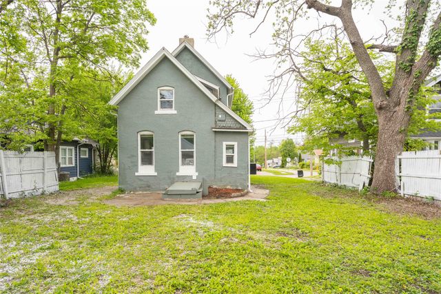 2112 Washington Avenue, Des Moines, IA 50310
