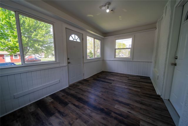 2112 Washington Avenue, Des Moines, IA 50310