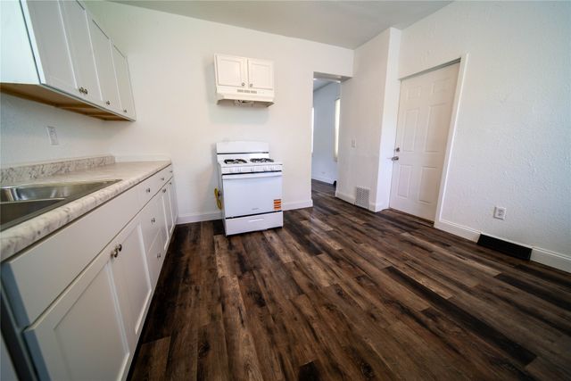 2112 Washington Avenue, Des Moines, IA 50310