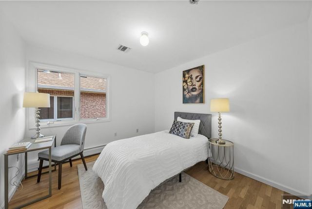433 1st Street B, Palisades Park, NJ 07650
