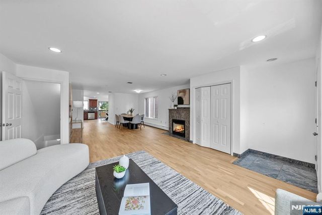 433 1st Street B, Palisades Park, NJ 07650