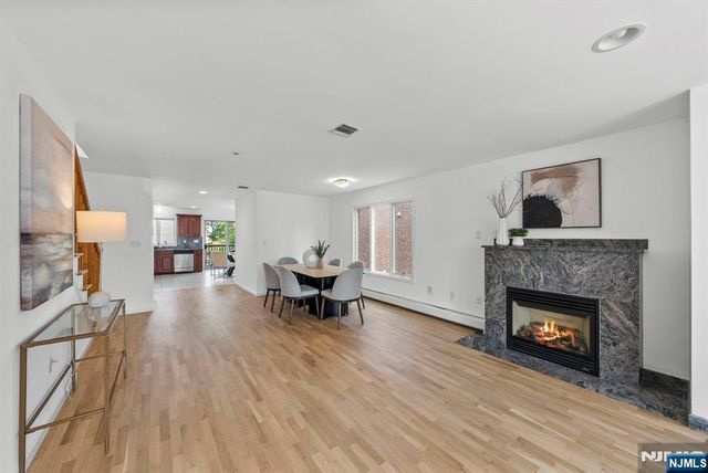 433 1st Street B, Palisades Park, NJ 07650