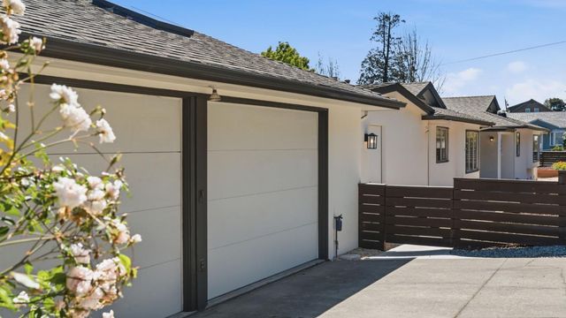 304 Prospect Heights, Santa Cruz, CA 95065