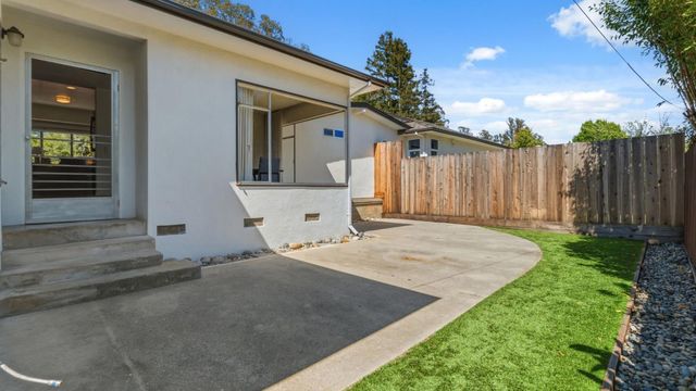 304 Prospect Heights, Santa Cruz, CA 95065