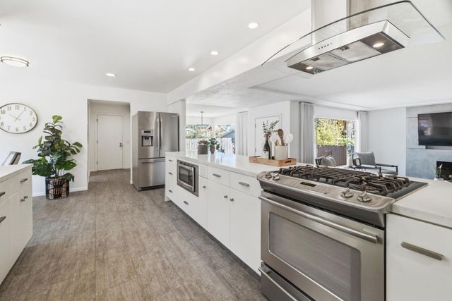 304 Prospect Heights, Santa Cruz, CA 95065