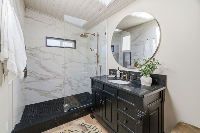 304 Prospect Heights, Santa Cruz, CA 95065