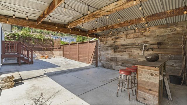 304 Prospect Heights, Santa Cruz, CA 95065